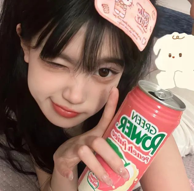夹缝中